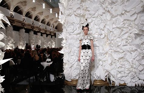 chanel paper flowers wedding|A look at Paper Flowers at Chanel :: This Is Glamorous.